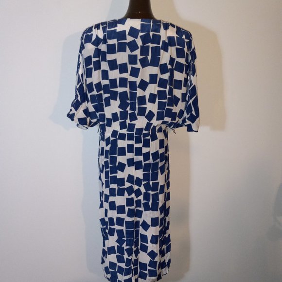 v-neck chiffon kimono-style geometric-print dress, vintage 1970s-1980s - Picture 2 of 16